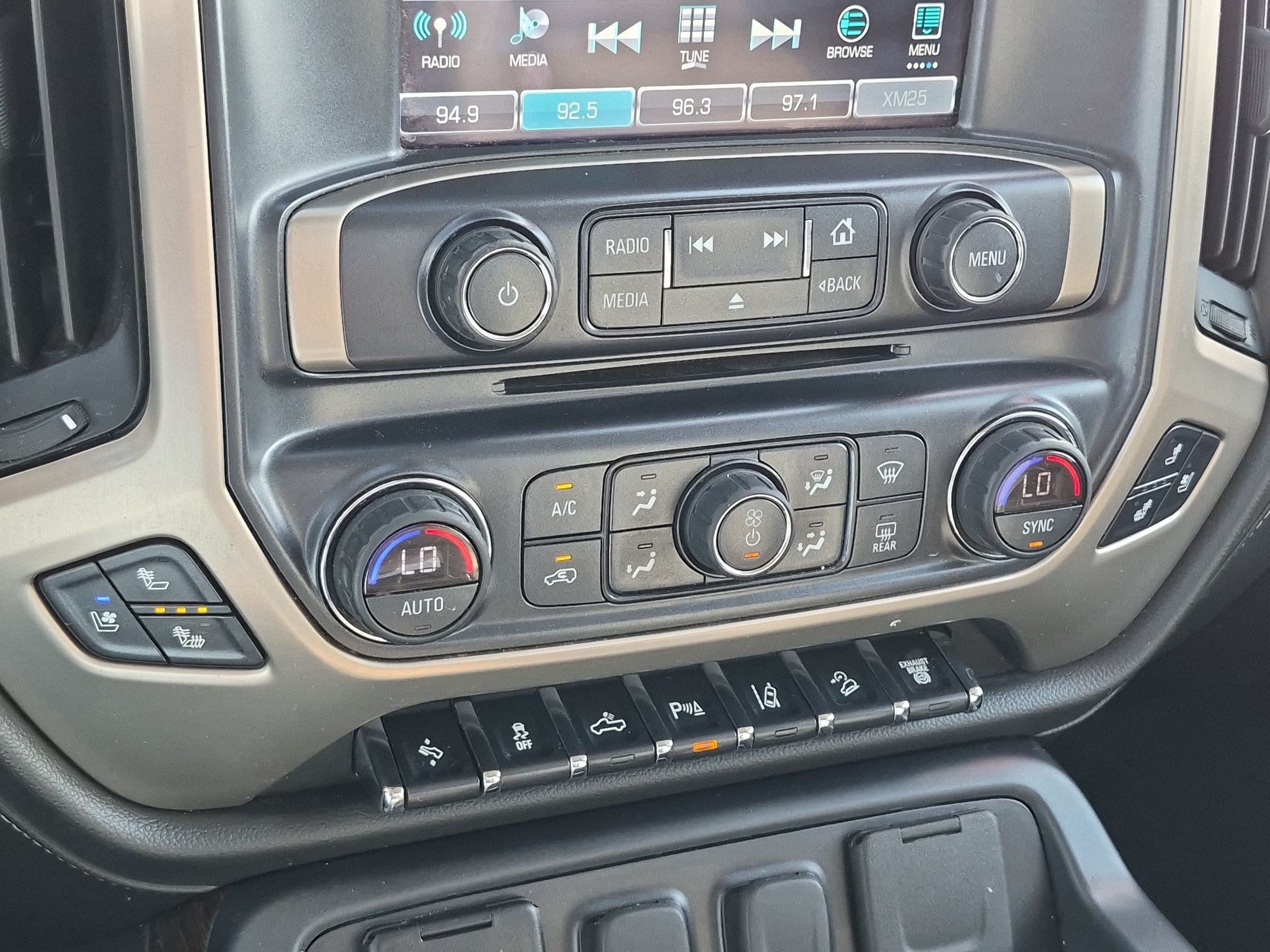 Used 2019 GMC Sierra 3500 Denali w/ Duramax Plus Package AWD/4WD image 20