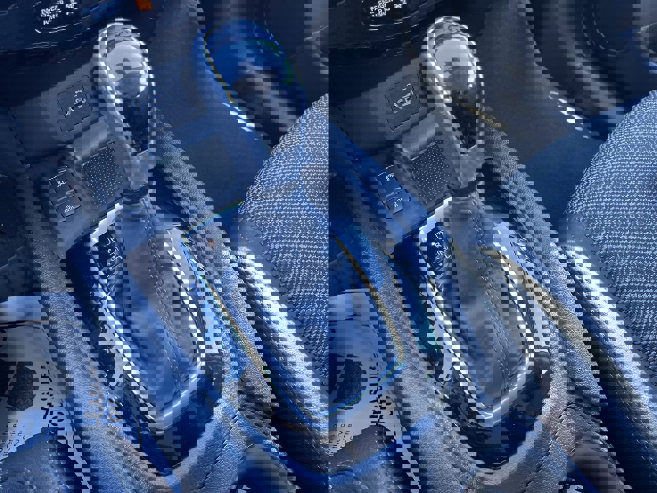 Used 2022 Nissan Rogue Sport SV w/ Technology Package image 14