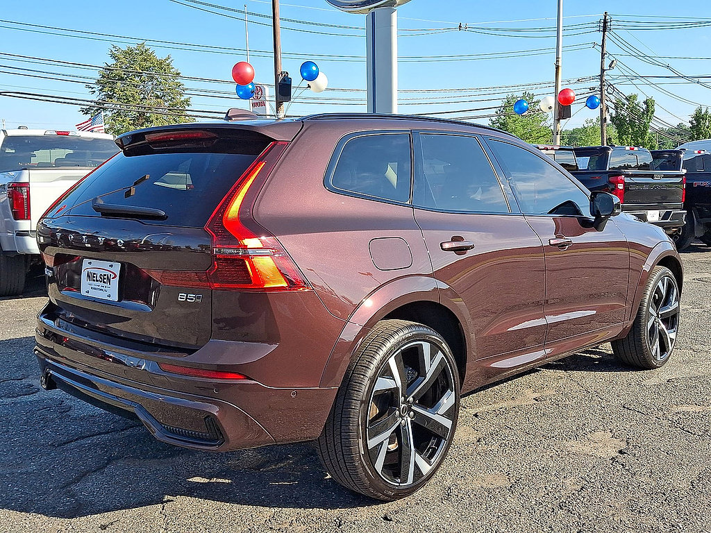 Certified 2025 Ford Explorer Active AWD/4WD image 31