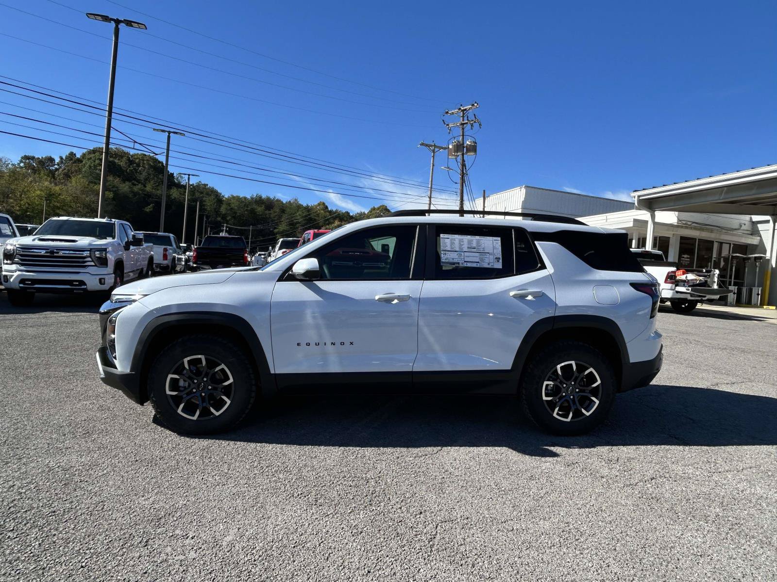 New 2027 Chevrolet Equinox ACTIV w/ Safety and Technology Package AWD/4WD image 4