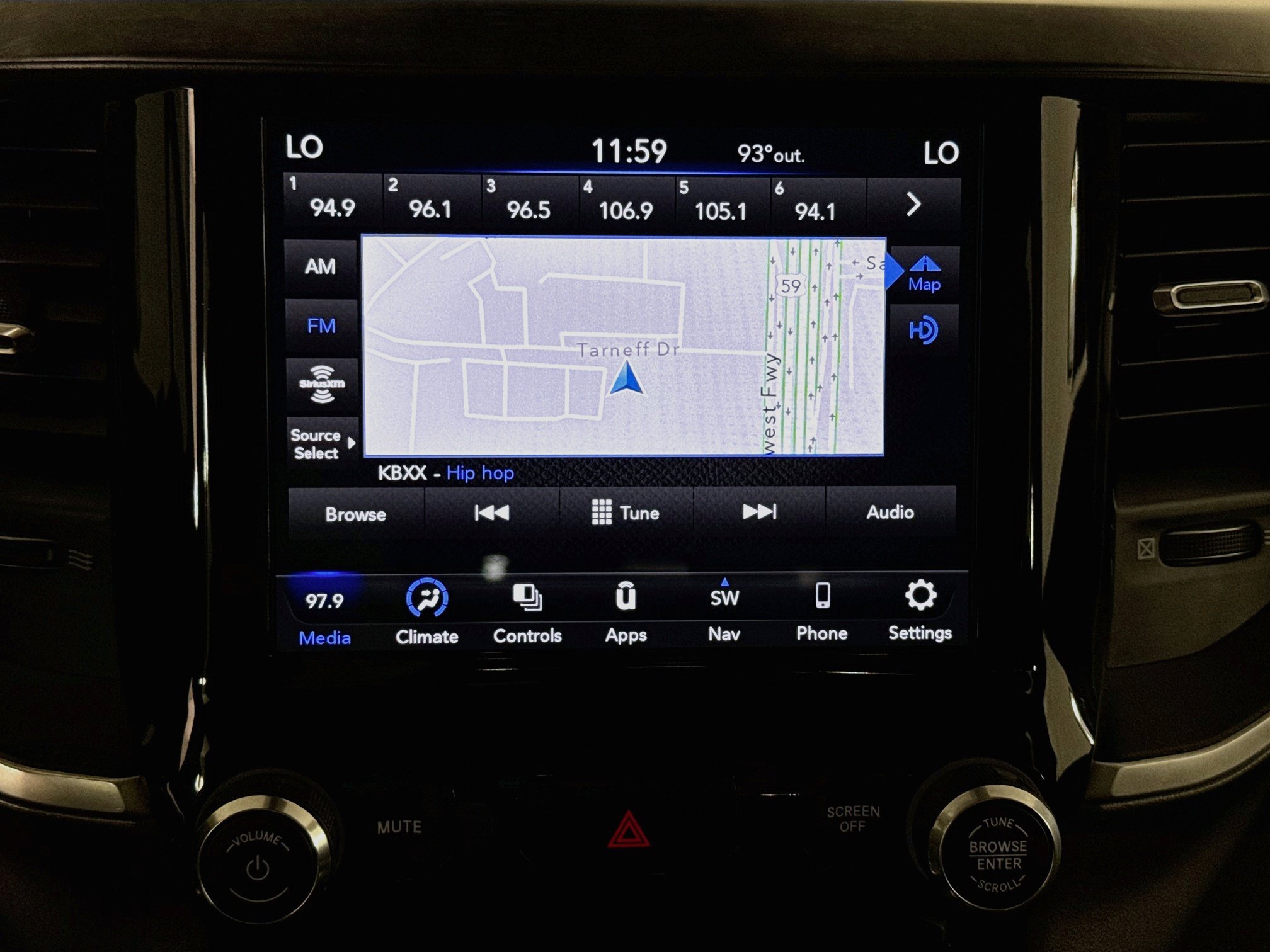 Used 2021 RAM 1500 Big Horn RWD image 16