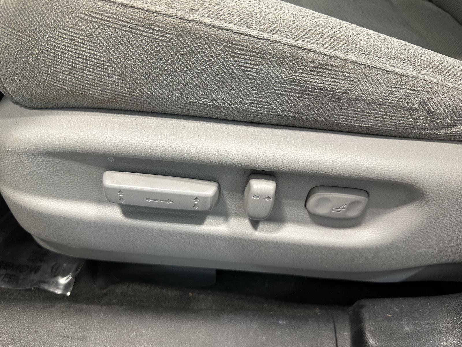 Used 2020 Honda Pilot EX image 14