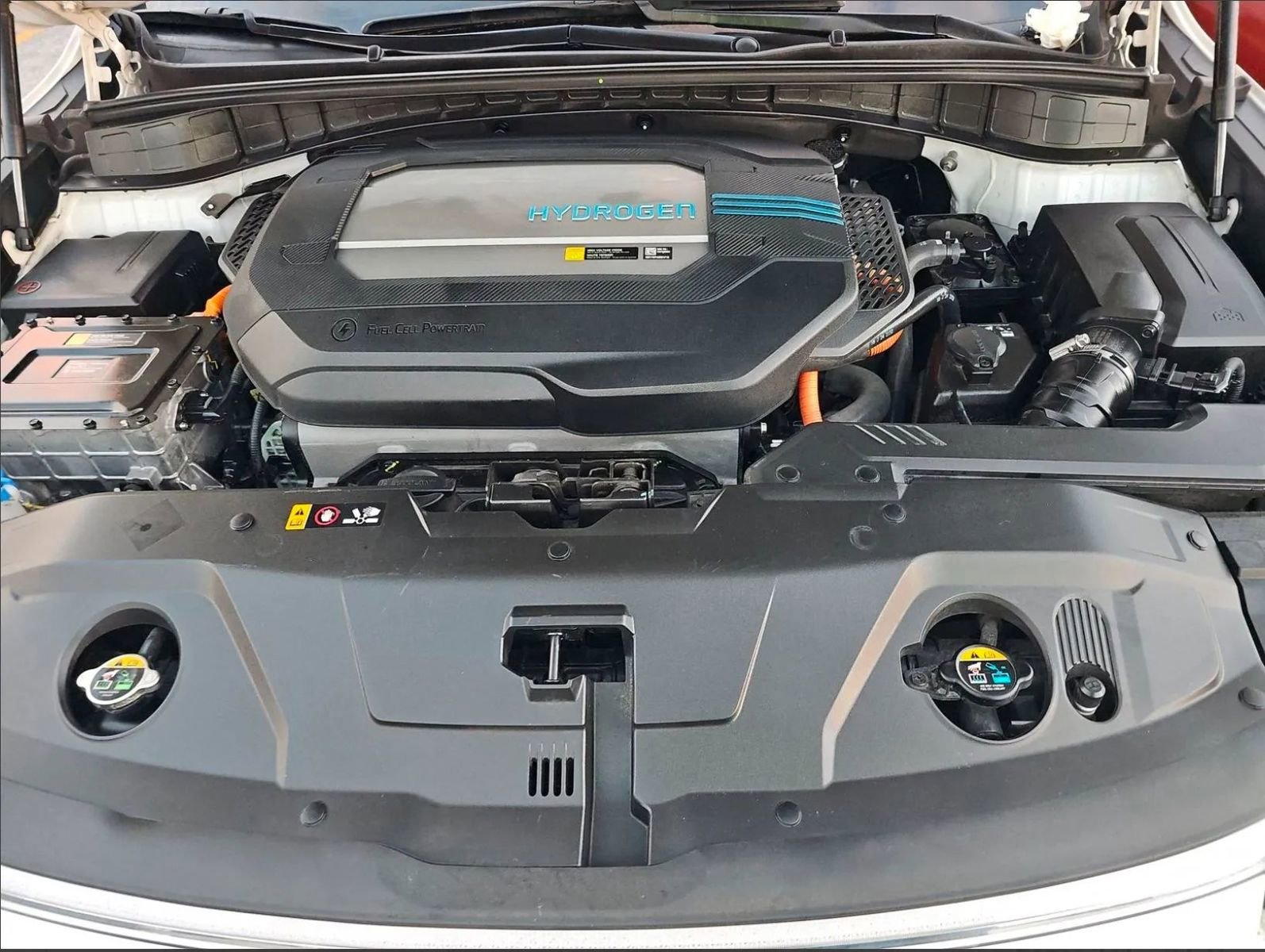 Used 2019 Hyundai Nexo Limited image 17