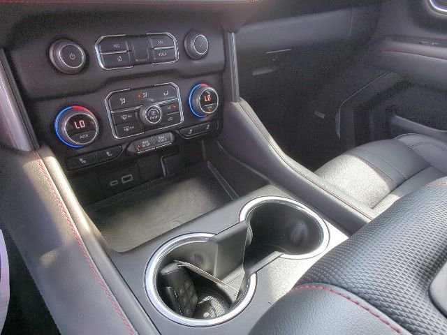 Used 2023 Chevrolet Suburban RST w/ Luxury Package image 30