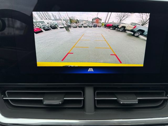 Used 2025 Chevrolet Trax ACTIV w/ Sunroof Package image 20