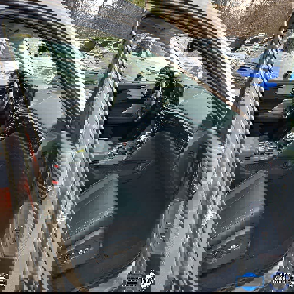 Used 2025 Acura MDX w/Technology Package image 16