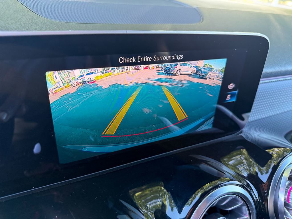Used 2020 Mercedes-Benz GLB 250 image 23