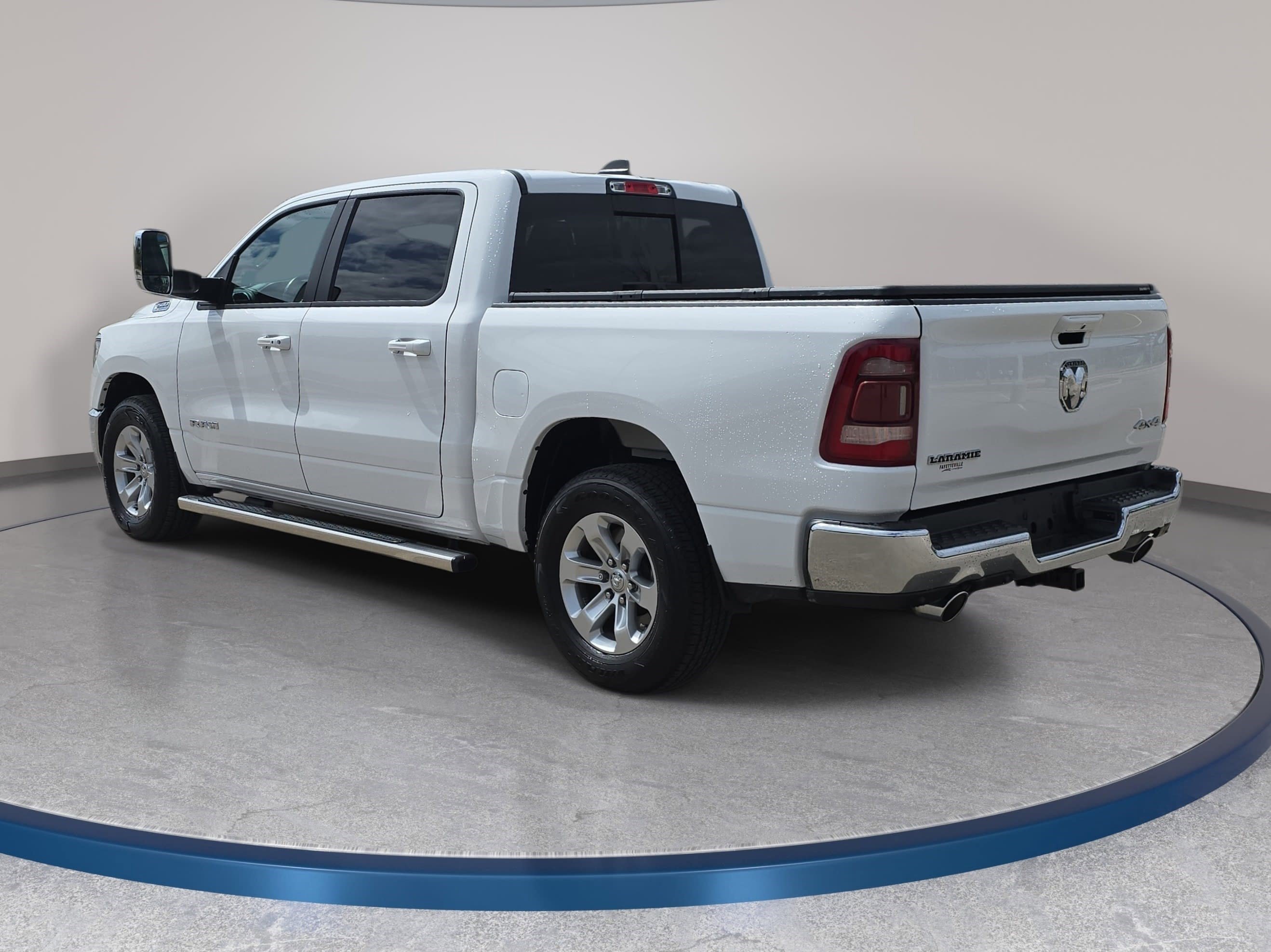 Used 2024 RAM 1500 Laramie image 7