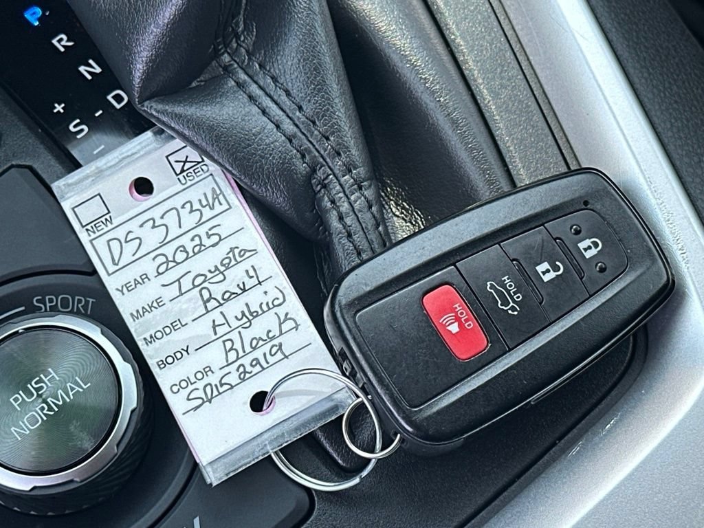 Used 2025 Toyota RAV4 Limited w/ Advanced Technology Package AWD/4WD image 39