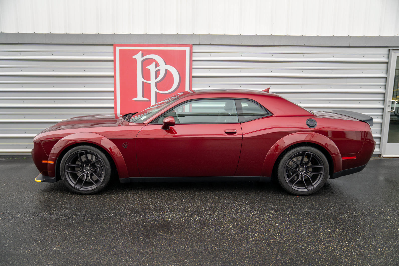 Used 2019 Dodge Challenger SRT Hellcat Redeye RWD image 31