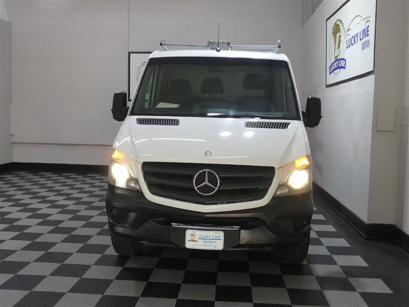Used 2015 Mercedes-Benz Sprinter 2500 image 2