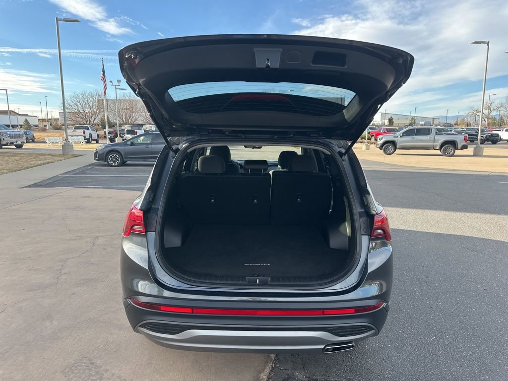 Used 2023 Hyundai Santa Fe SE image 21