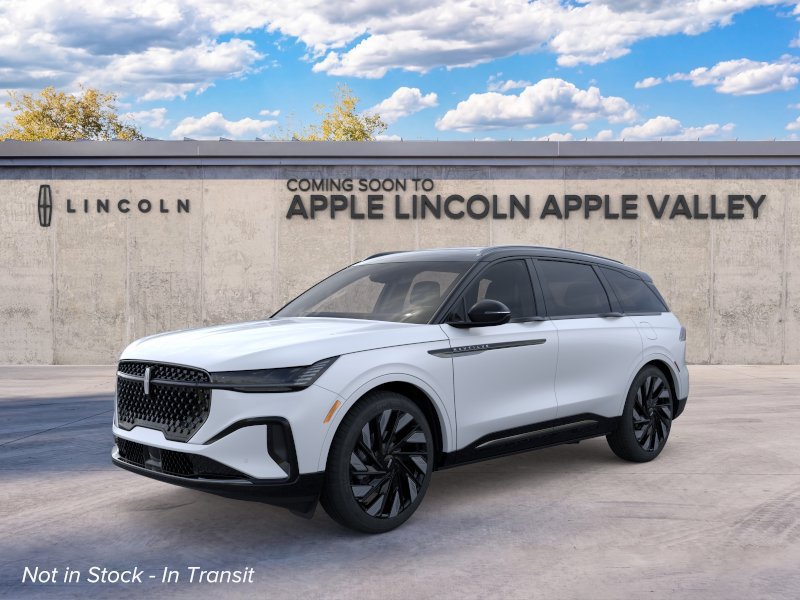New 2026 Lincoln Nautilus Reserve w/ Jet Appearance Package AWD/4WD image 1
