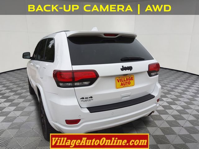 Used 2020 Jeep Grand Cherokee Altitude image 11
