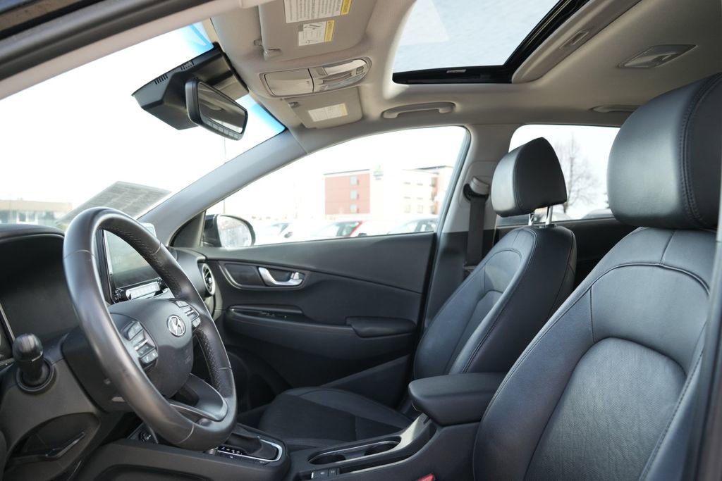Certified 2023 Hyundai Kona Limited w/ Winter Weather Package image 24