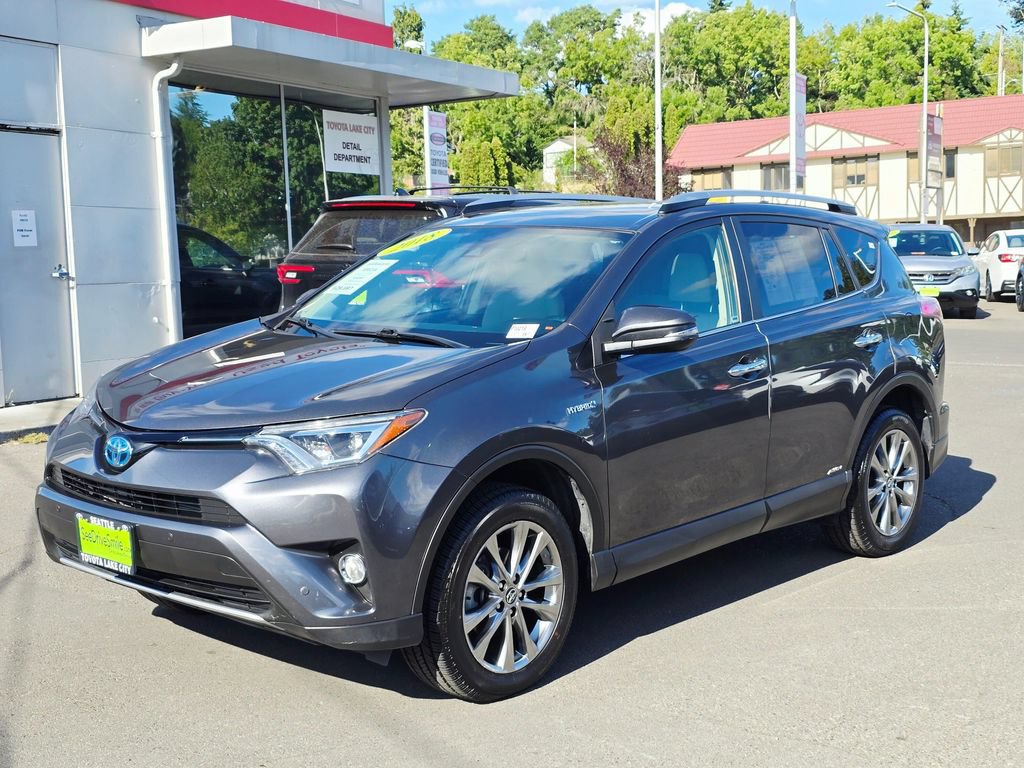 Used 2018 Toyota RAV4 Limited w/ Carpet Mat Package AWD/4WD image 3