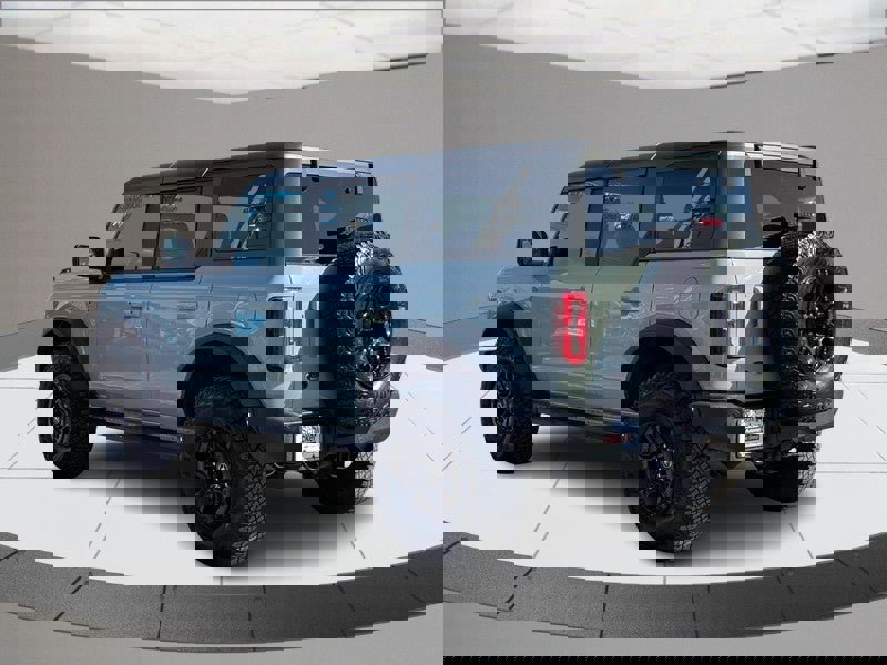 Used 2021 Ford Bronco Wildtrak image 4