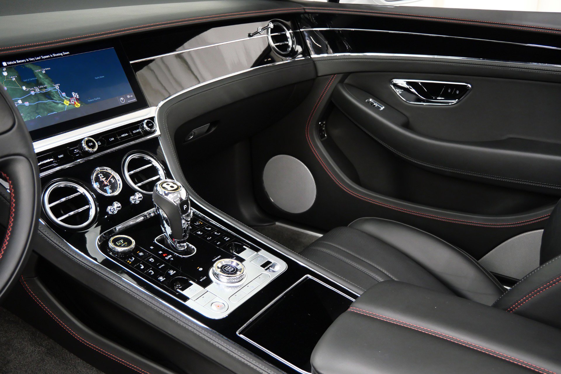 Used 2020 Bentley Continental GT V8 image 27