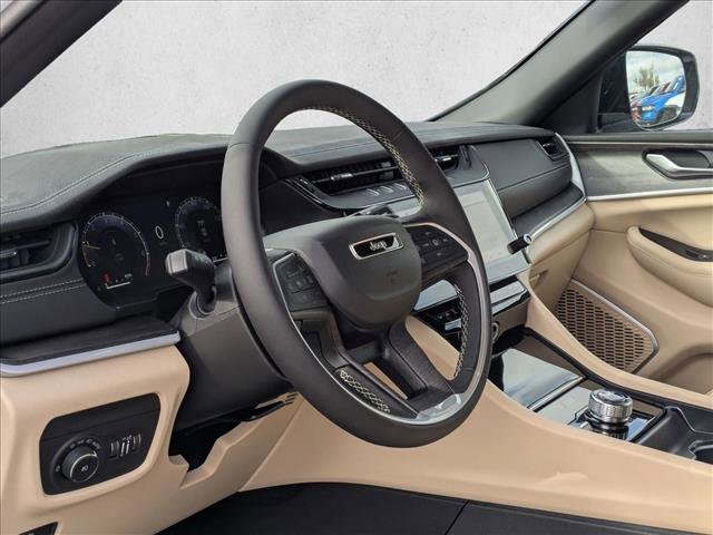 New 2026 Jeep Grand Cherokee Limited image 3