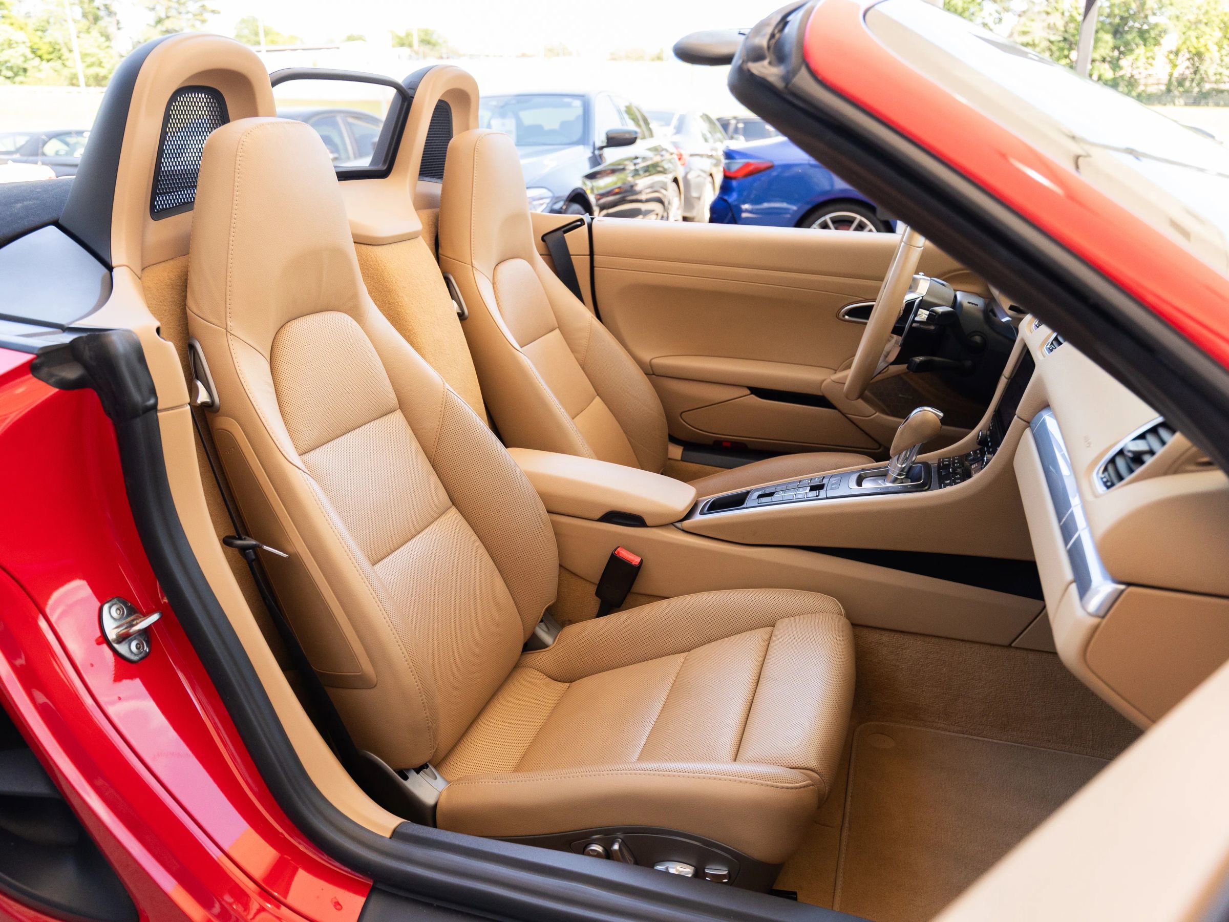 Used 2017 Porsche 718 Boxster RWD image 23