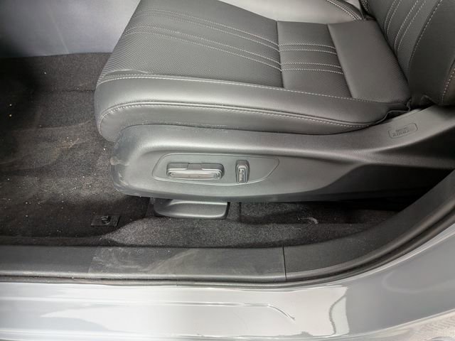 New 2026 Honda HR-V EX-L image 17