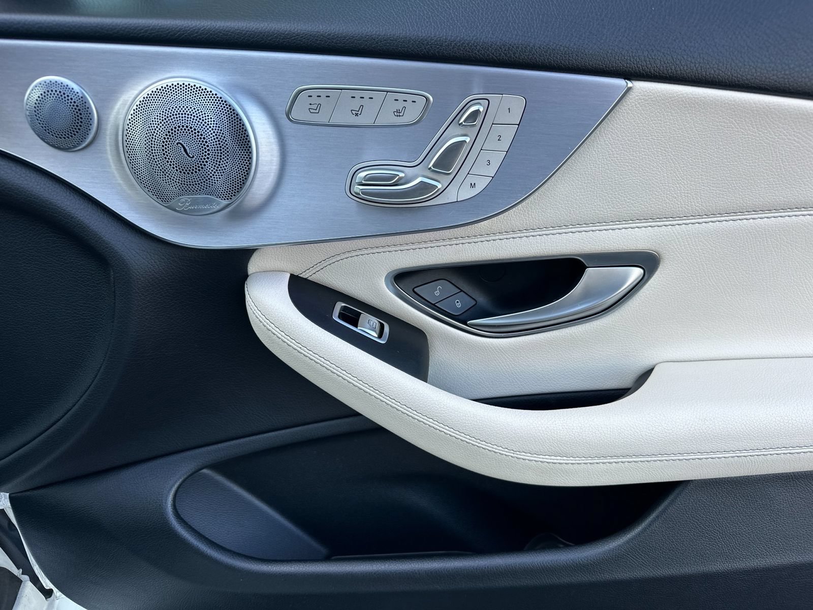 Used 2019 Mercedes-Benz C 300 Cabriolet image 14