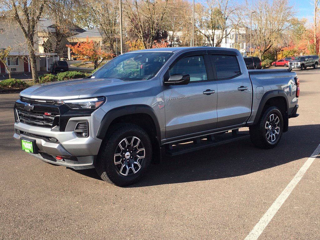 Used 2023 Chevrolet Colorado Z71 w/ Z71 Convenience Package 2 AWD/4WD image 11