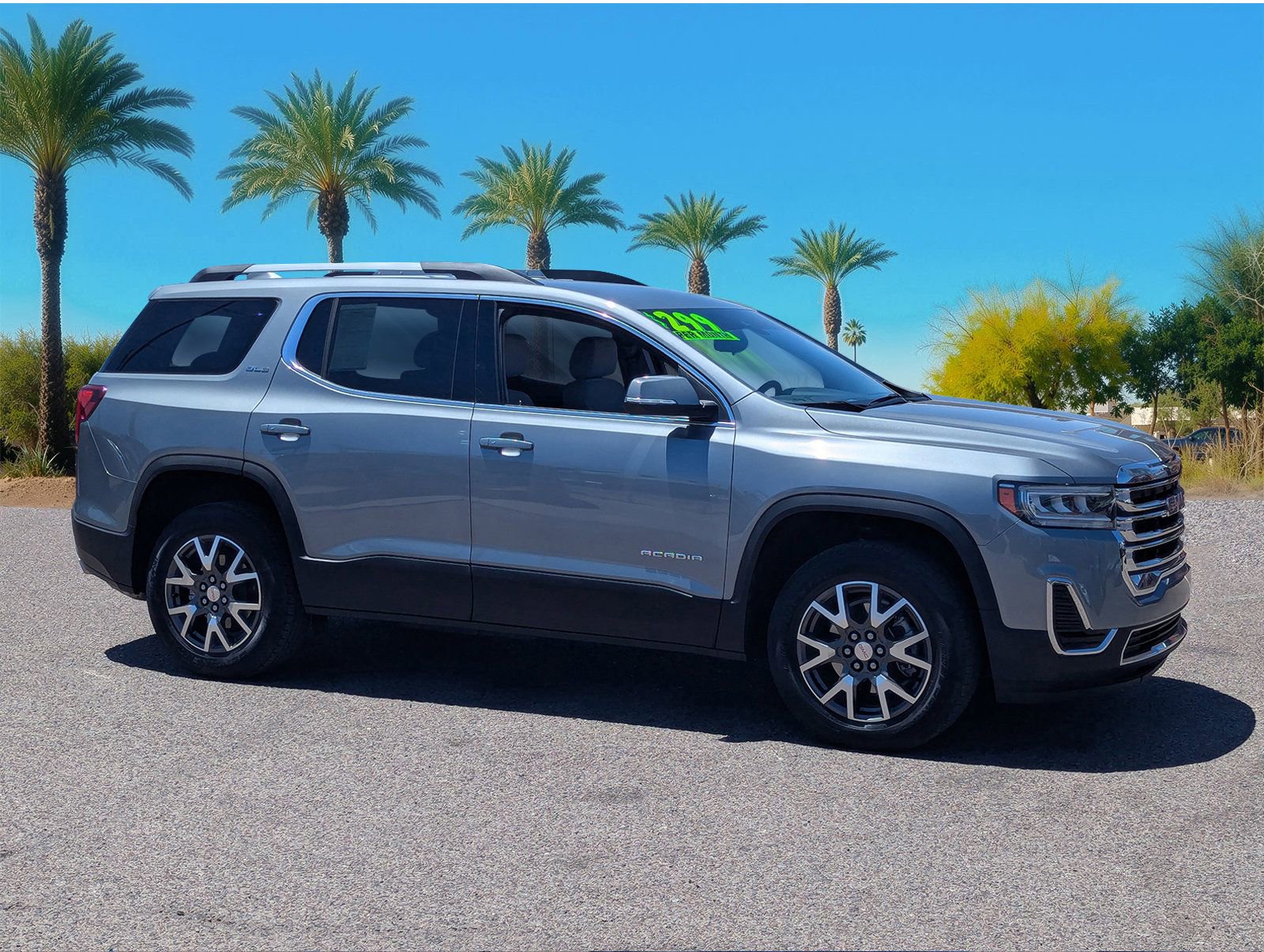 Used 2023 GMC Acadia SLE w/ Driver Convenience Package FWD image 7