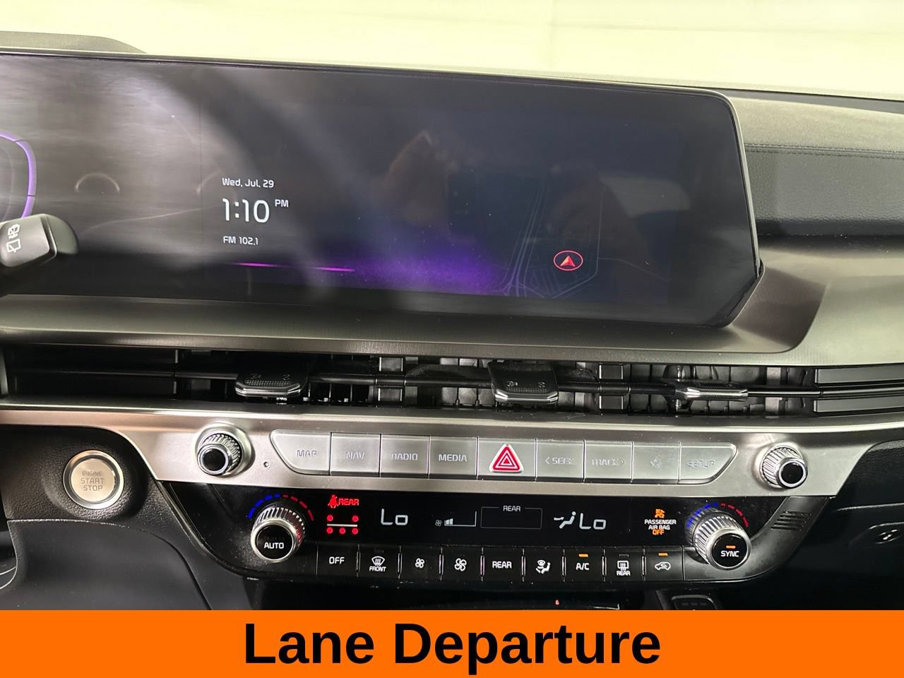 Used 2025 Kia Telluride S AWD/4WD image 21