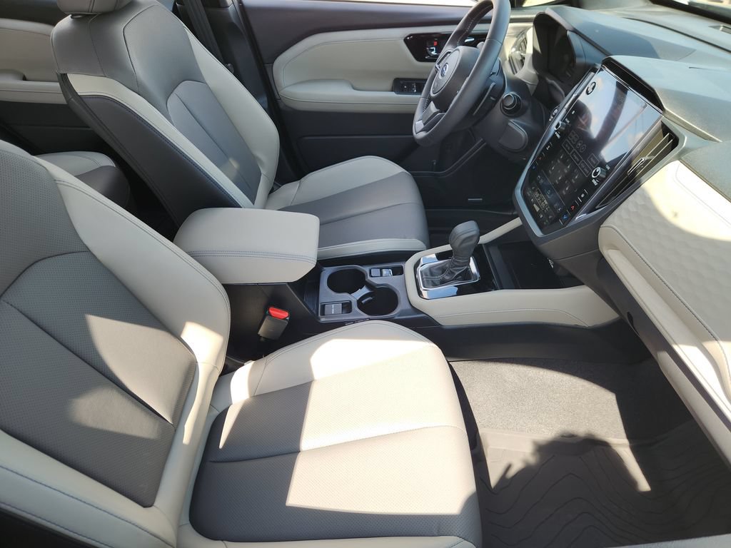 Used 2025 Subaru Forester Limited AWD/4WD image 13