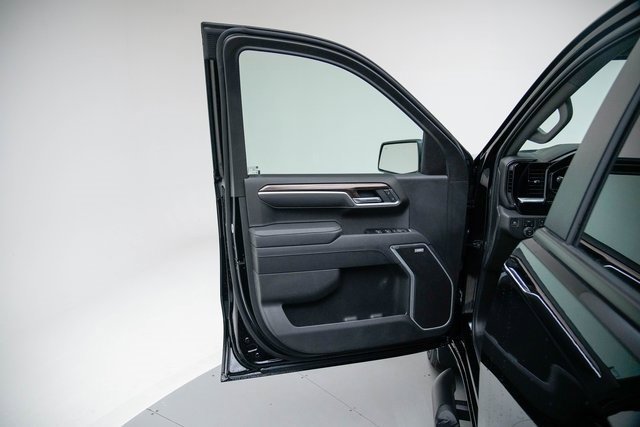 New 2025 Chevrolet Silverado 1500 RST w/ Redline Edition image 23