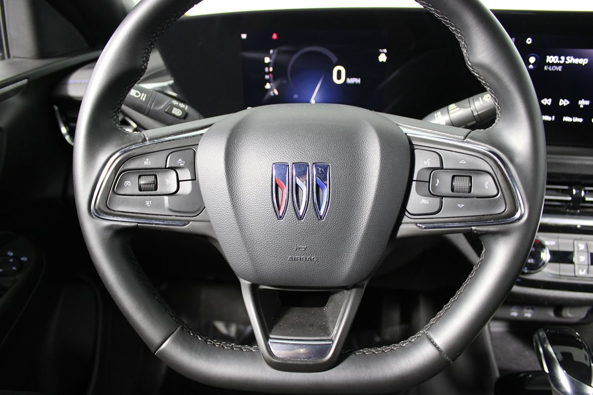 Used 2025 Buick Envista Sport Touring FWD image 13