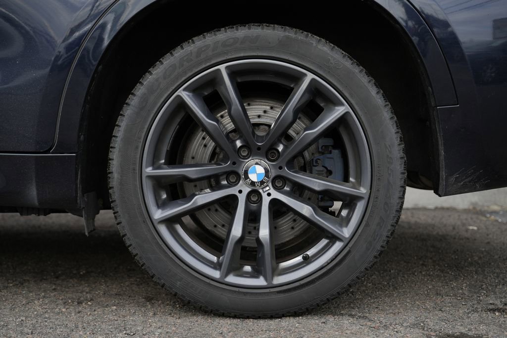 Used 2019 BMW X6 M image 14