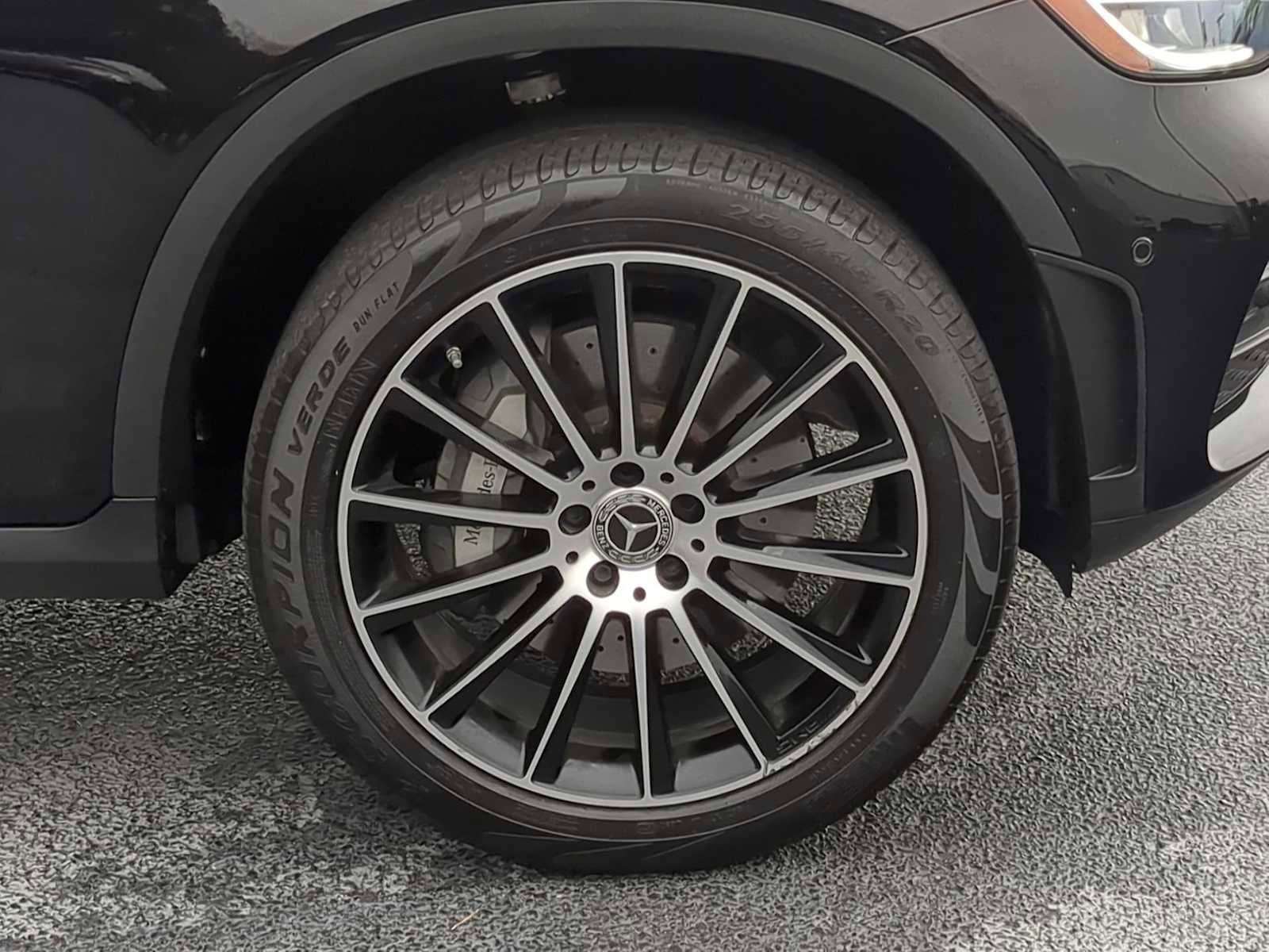 Used 2022 Mercedes-Benz GLC 300 4MATIC image 10