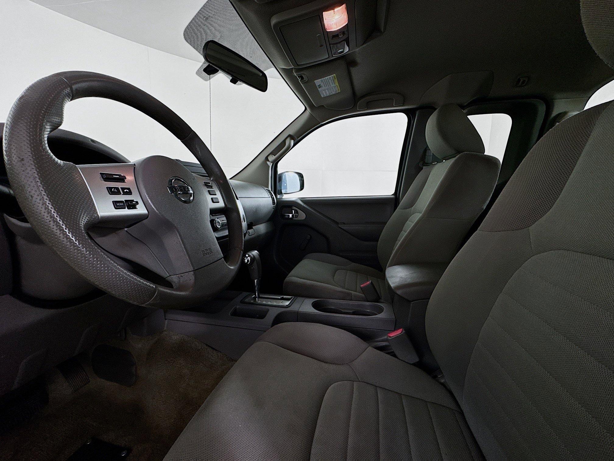 Used 2016 Nissan Frontier S image 19