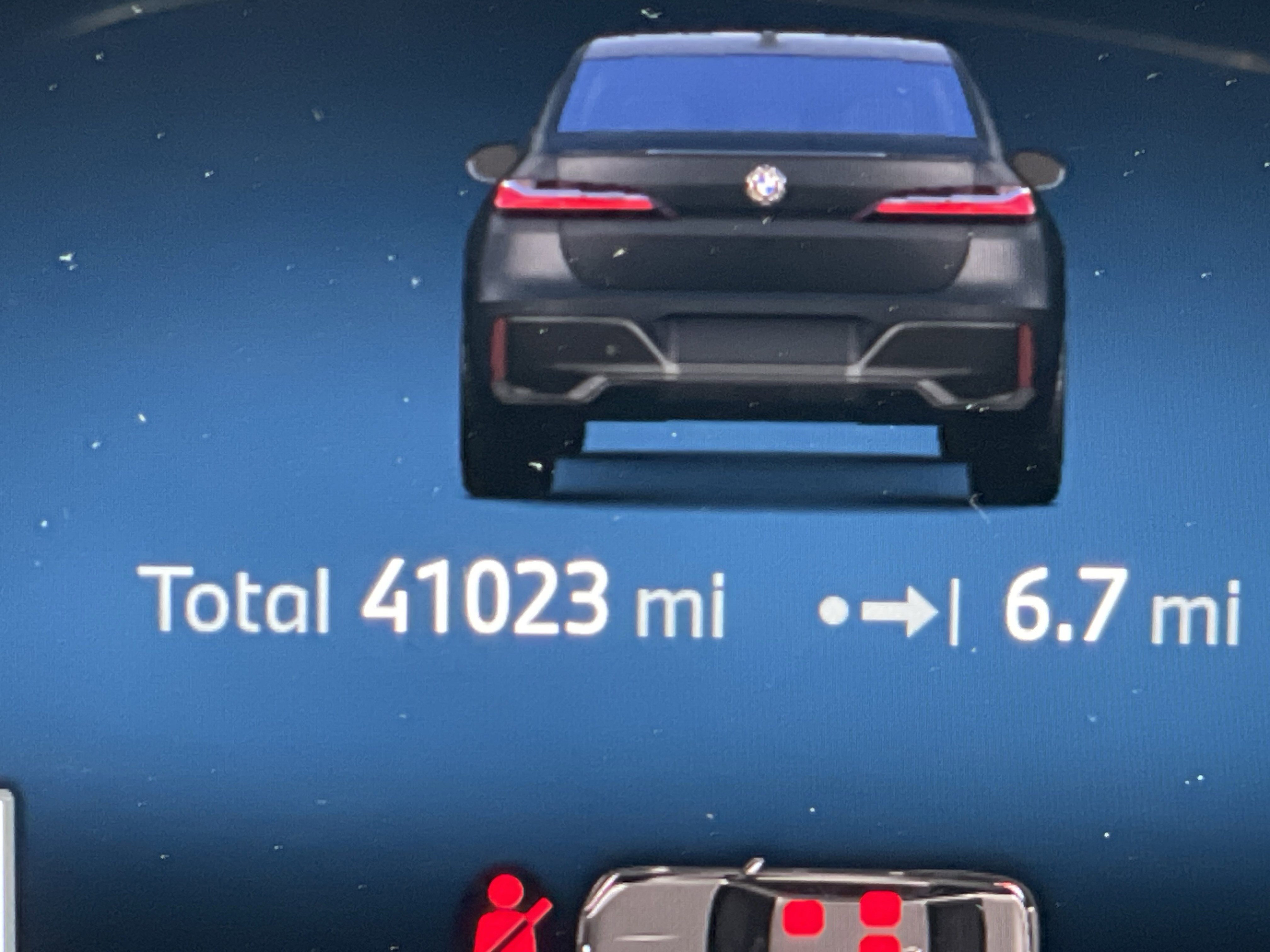 Used 2023 BMW 740i RWD image 23