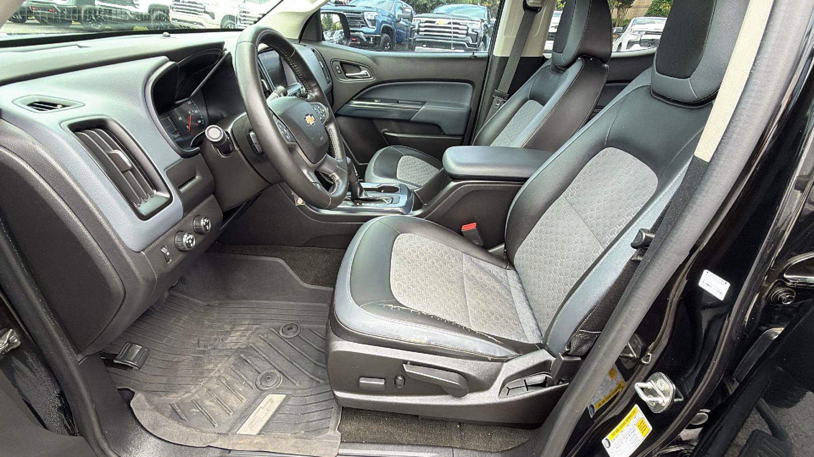 Used 2016 Chevrolet Colorado Z71 AWD/4WD image 13