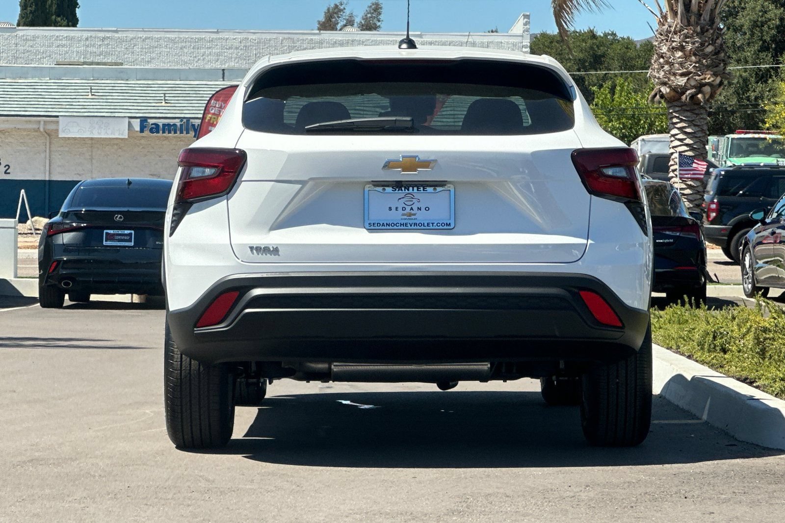 New 2026 Chevrolet Trax LS w/ LS Convenience Package FWD image 5