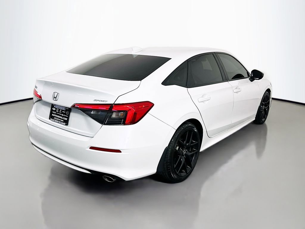 Used 2023 Honda Civic Sport image 3
