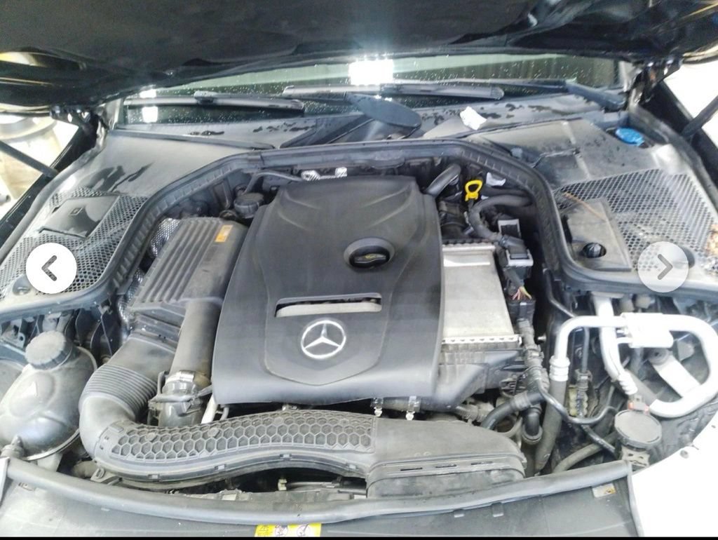 Used 2017 Mercedes-Benz C 300 4MATIC Sedan image 10