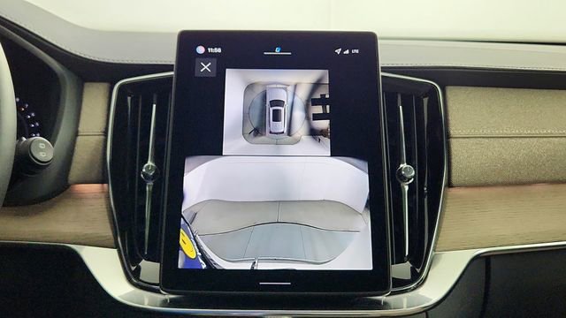 Used 2026 Volvo XC90 B6 Plus w/ Protection Package Premier AWD/4WD image 19