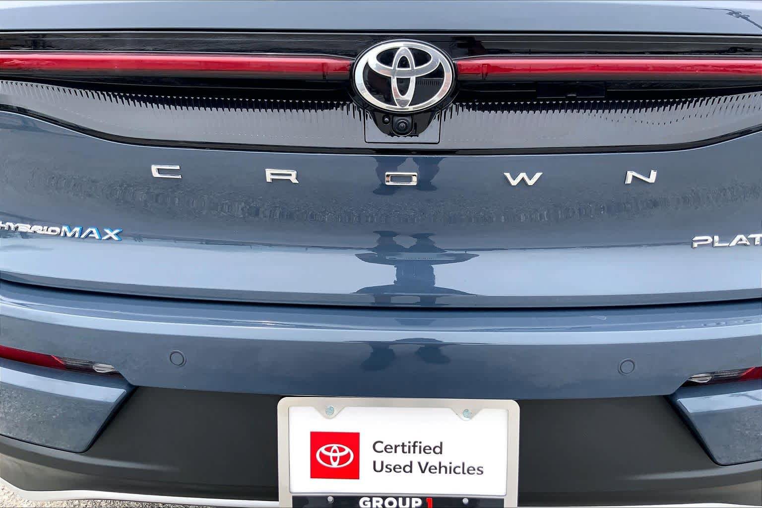 Certified 2025 Toyota Crown Platinum AWD/4WD image 10