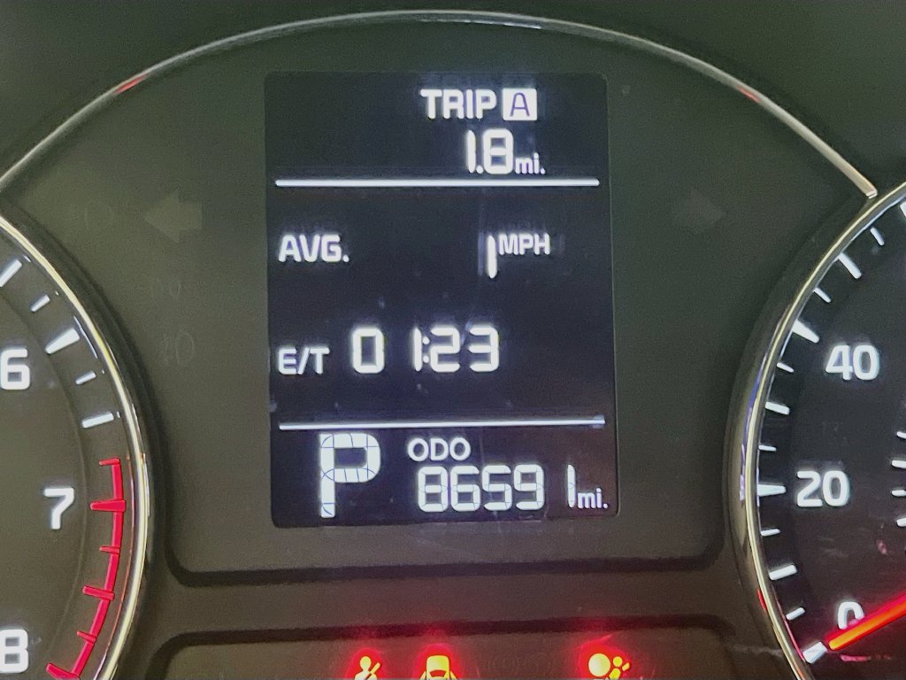 Used 2016 Kia Forte LX FWD image 12