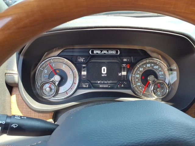 Used 2020 RAM 2500 Limited AWD/4WD image 9