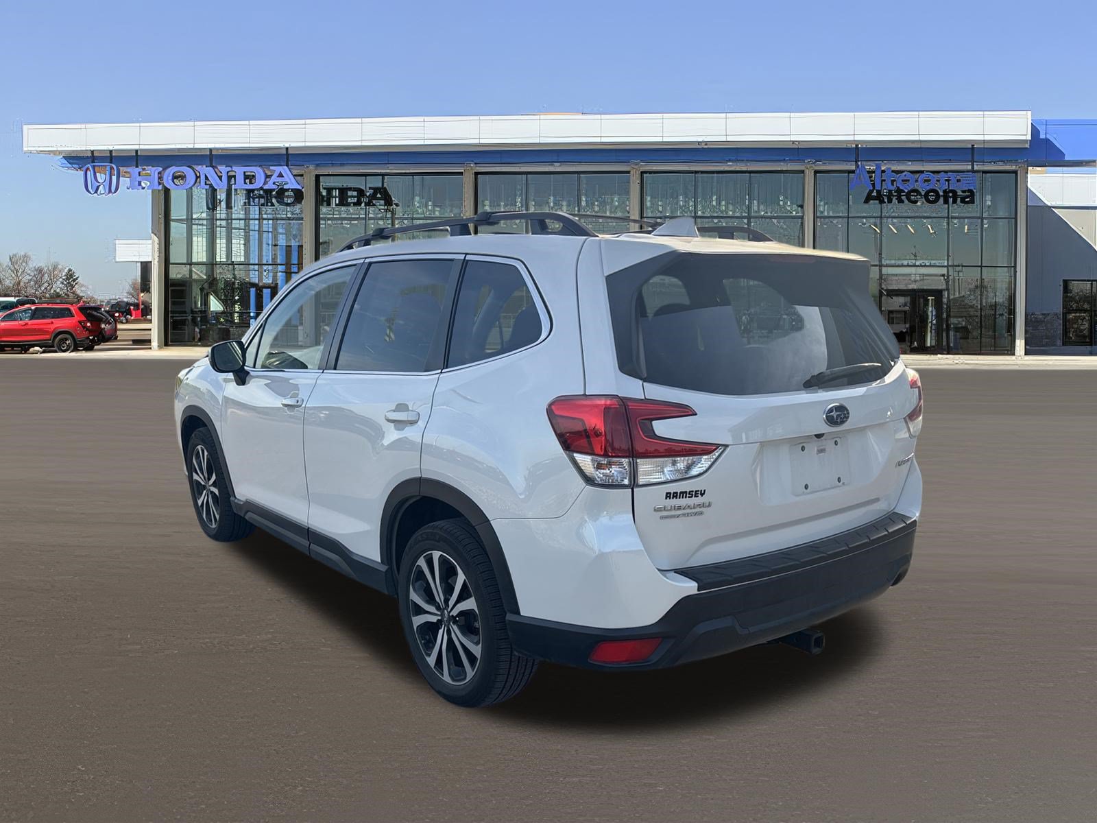 Used 2022 Subaru Forester Limited AWD/4WD image 3