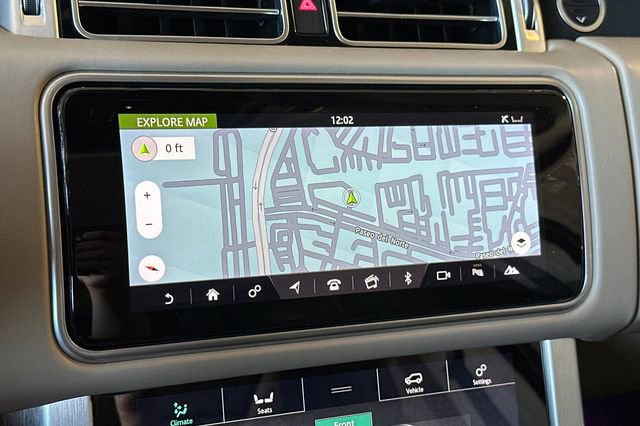 Used 2020 Land Rover Range Rover HSE AWD/4WD image 17