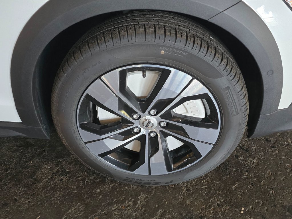 New 2026 Volvo V60 B5 Cross Country Plus AWD/4WD image 9