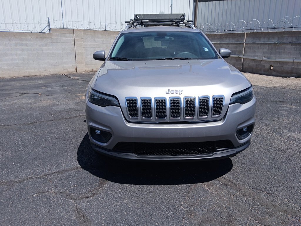 Used 2019 Jeep Cherokee Latitude w/ Popular Appearance Group AWD/4WD image 2