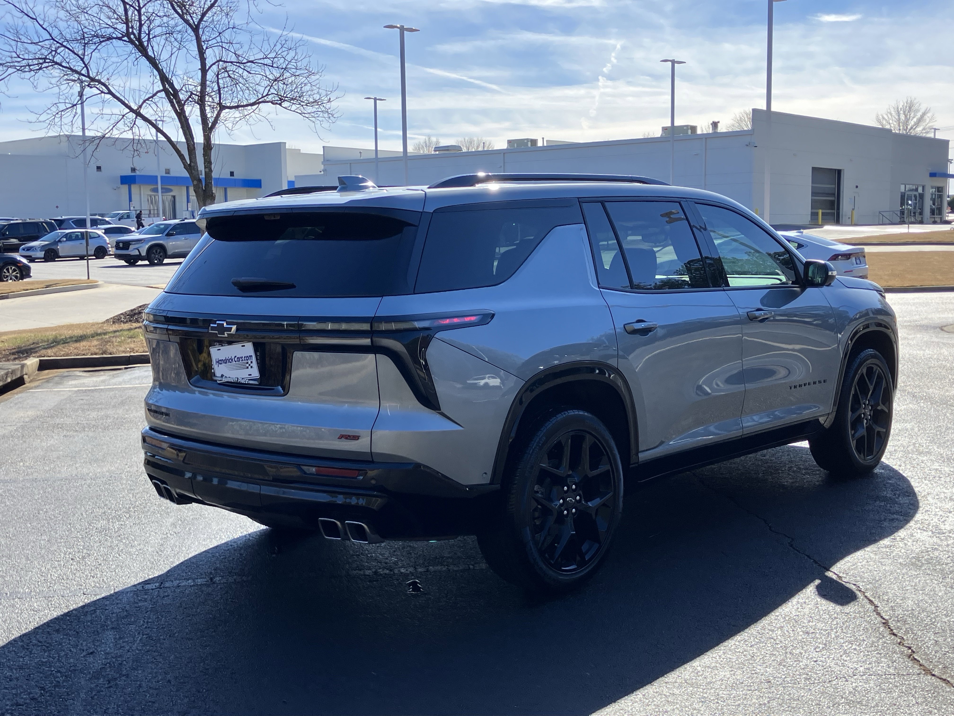 Used 2025 Chevrolet Traverse RS image 10