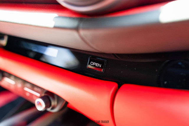 Used 2019 Ferrari 812 Superfast image 72